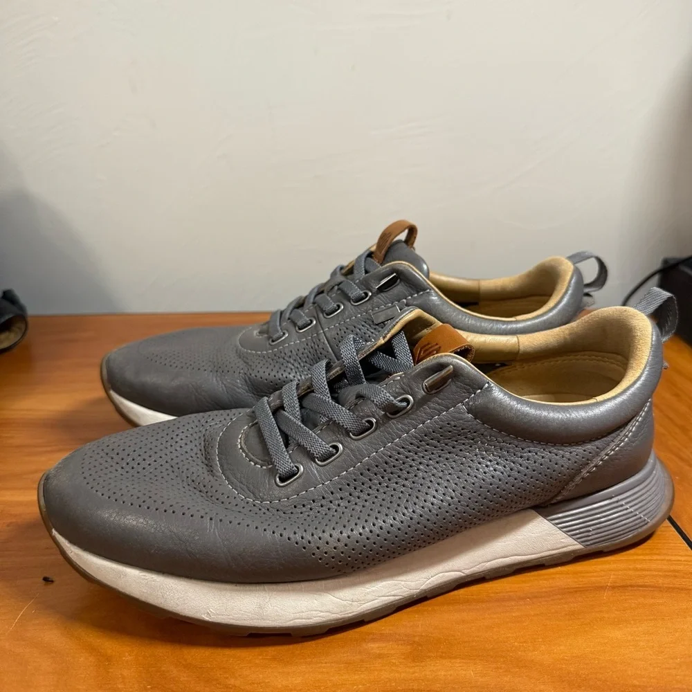 Johnston & Murphy Kinnon Perforated Jogger Grey Full Grain Sneaker Shoe Casual 9